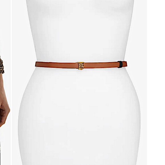 Monogram Motif Reversible Leather Belt Burberry - Picture 7 of 13